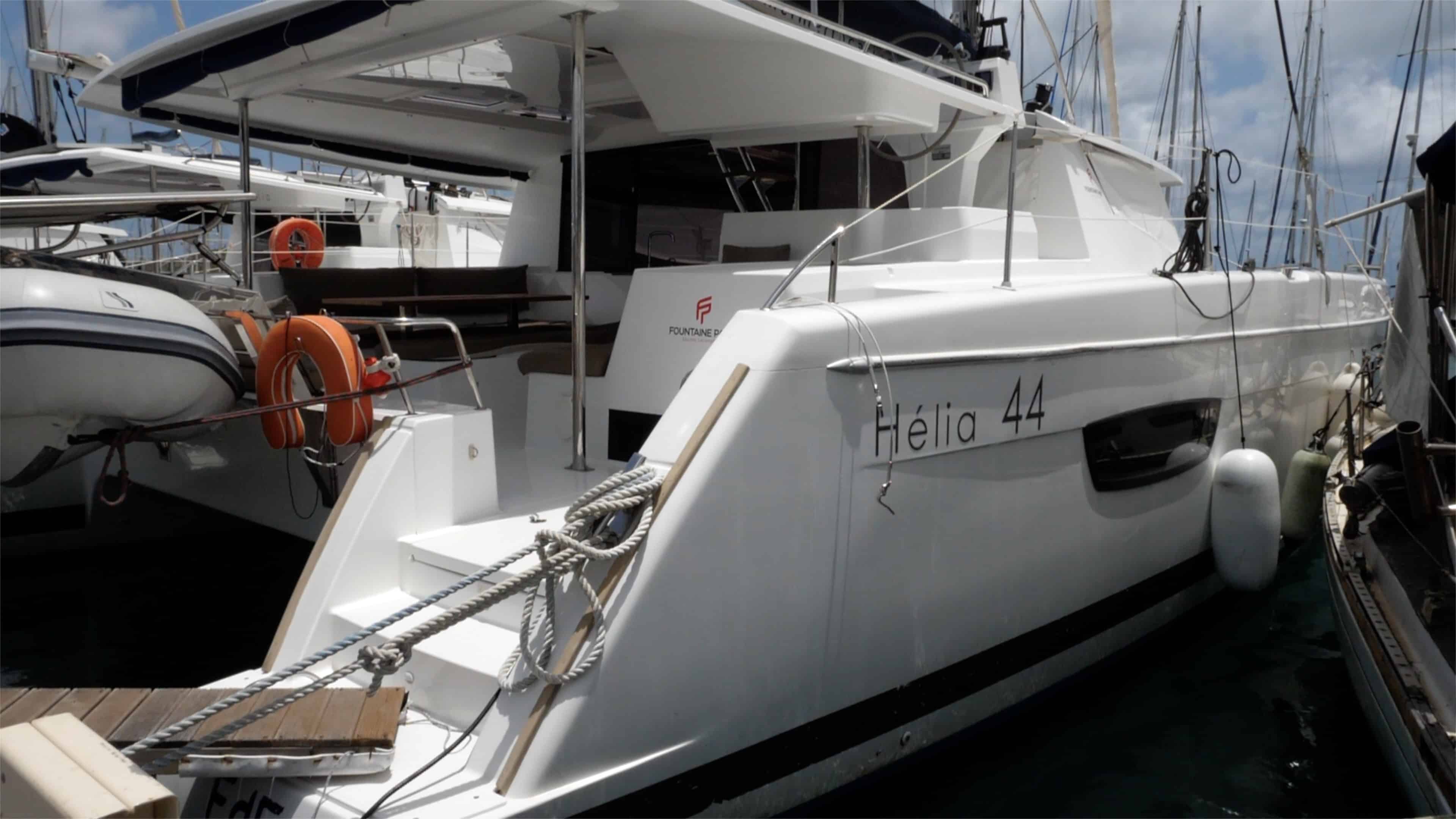 Hélia 44