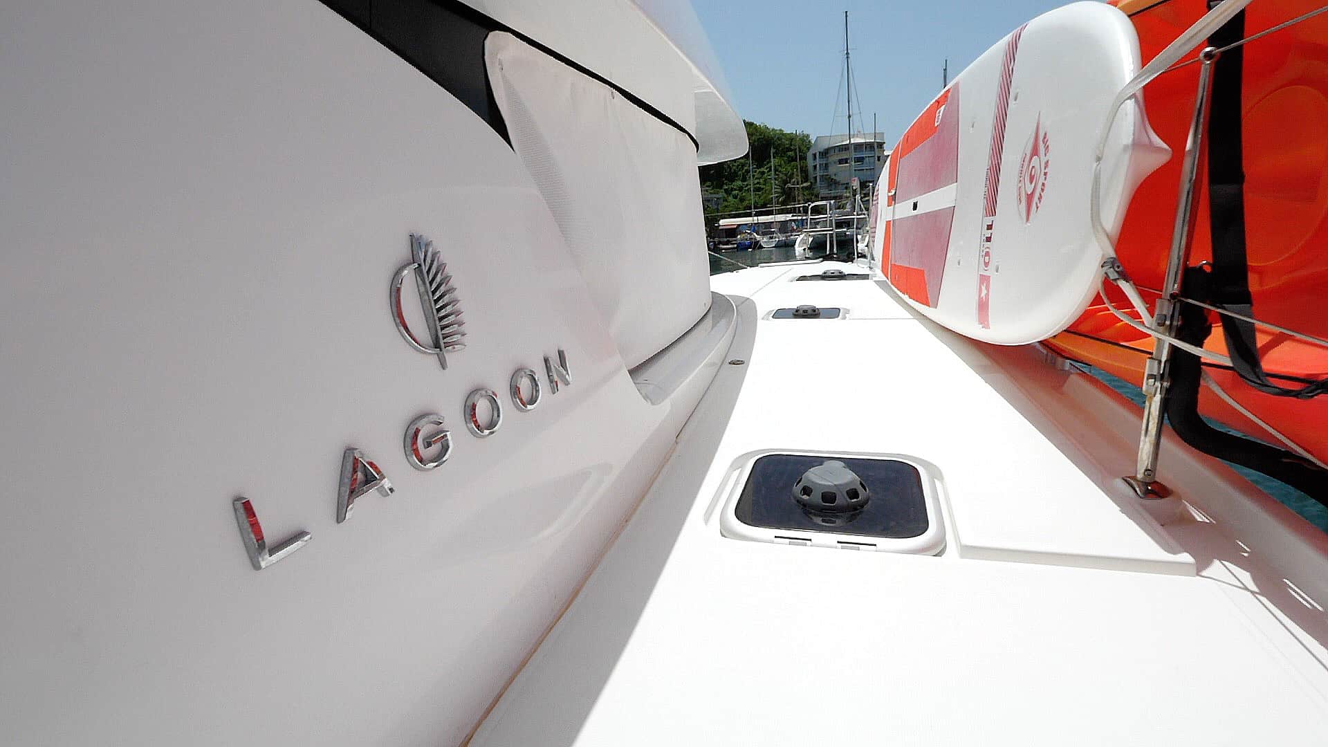 Lagoon 42
