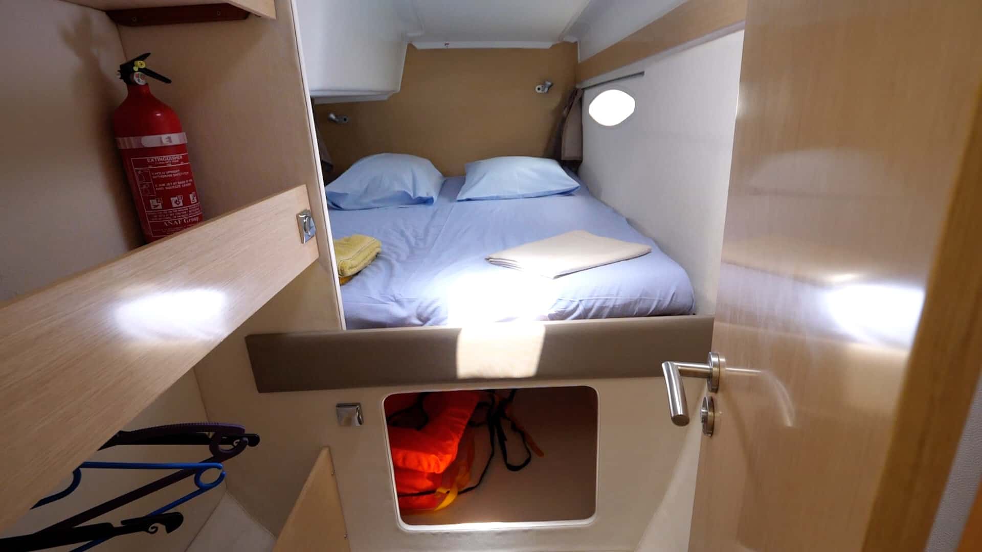 Mahé 36 cabine lit rangement